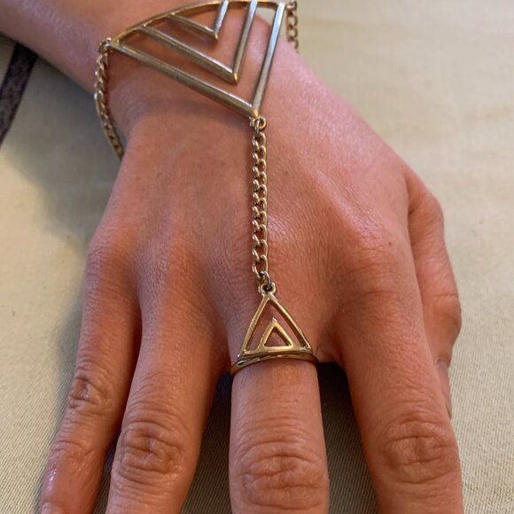 Vintage Boho geometric ring and bracelet connected jewelry set Gold tone OS - Picture 4 of 4